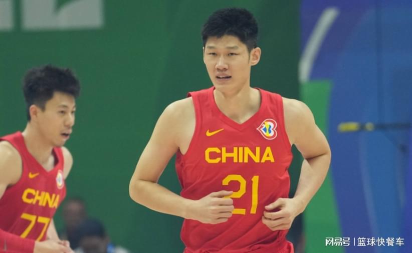 开云品牌-男篮世预赛后他拒绝休息！胡金秋让主教练急了：强行勒令他休息