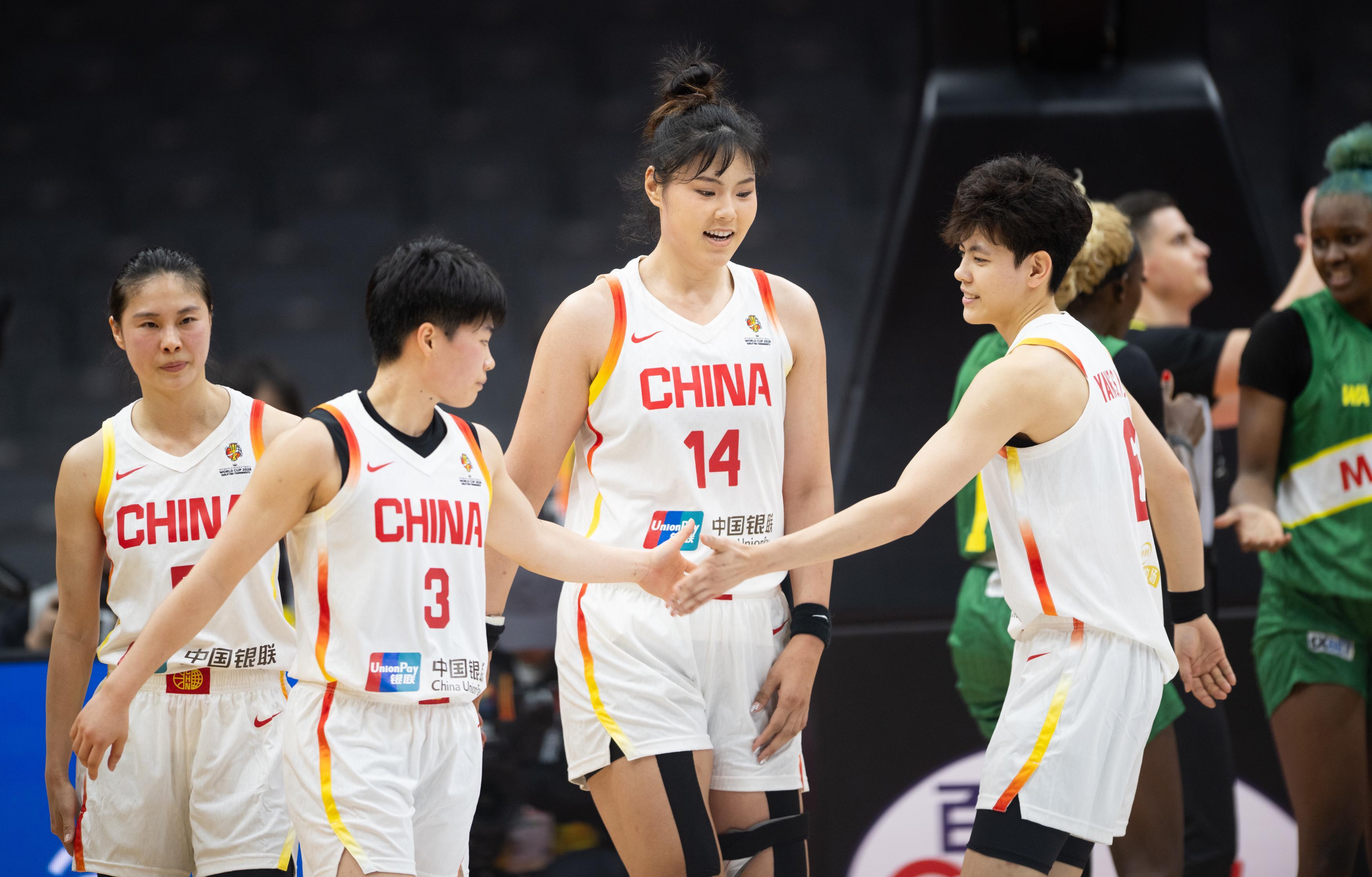 中国女篮首胜功臣诞生！不是韩旭和张子宇，宫鲁鸣这步棋走对了